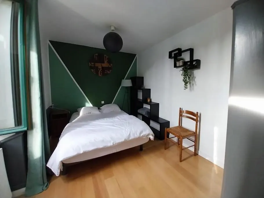 Ferienhaus Maison En Pierres Pradinas Frankreich